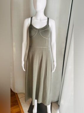 Zara Sleeveless Olive Green Knit Midi Dress